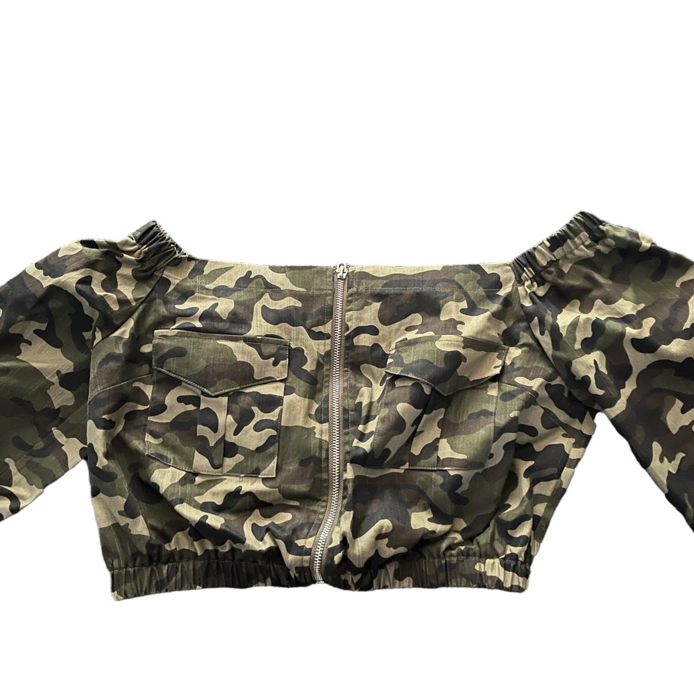 Army fatigue crop